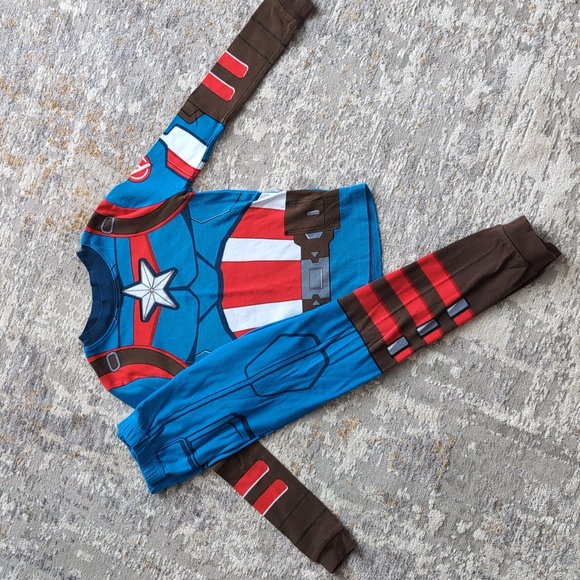 Disney Store Marvel Captain America Pjs Size 6/8 pajamas - Picture 2 of 5
